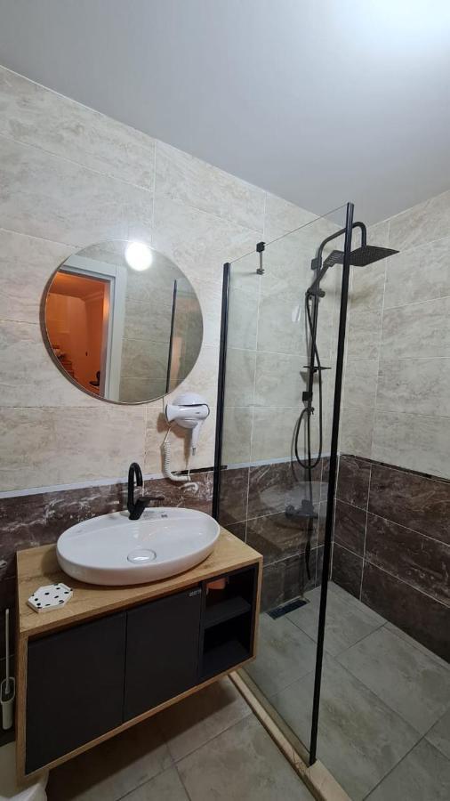 Golden Arrow Suites Стамбул Экстерьер фото