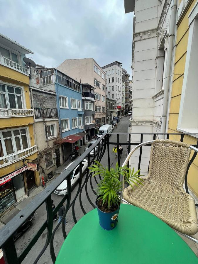 Golden Arrow Suites Стамбул Экстерьер фото